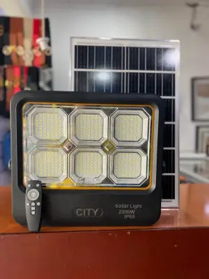 Solar non integrated light